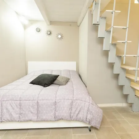 Maca House 2 Apartman *